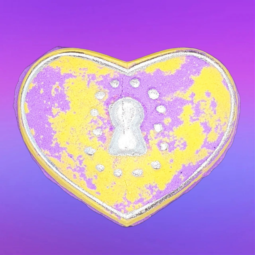 Key To My Heart Bath Bomb