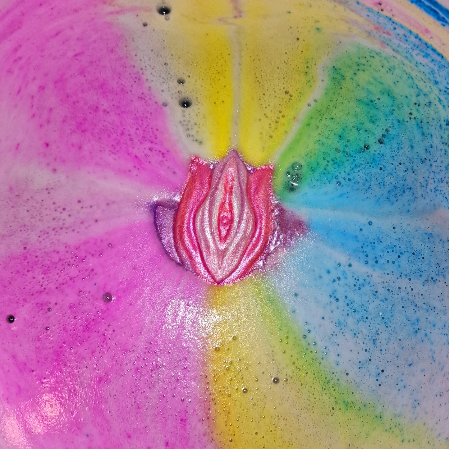 The Tulip Bath Bomb