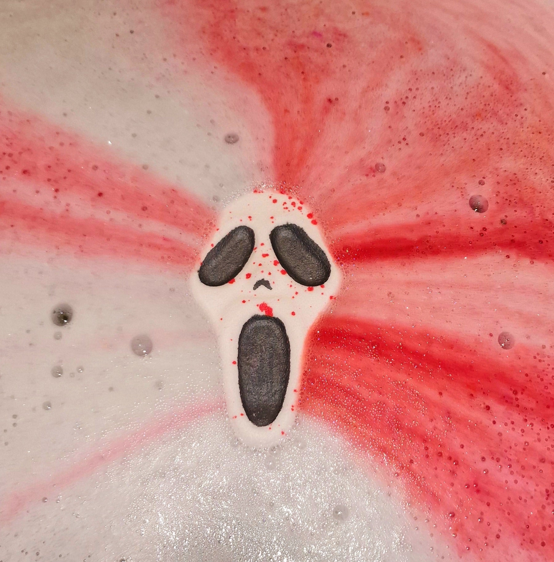 Scream Bath Bomb – Seren Cosmetics