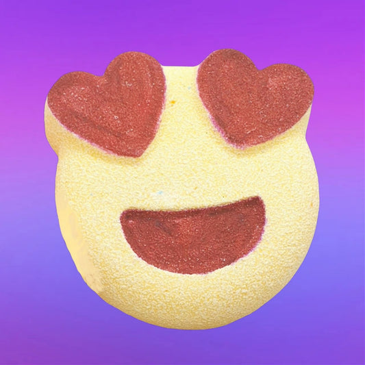 Love Eyes Bath Bomb